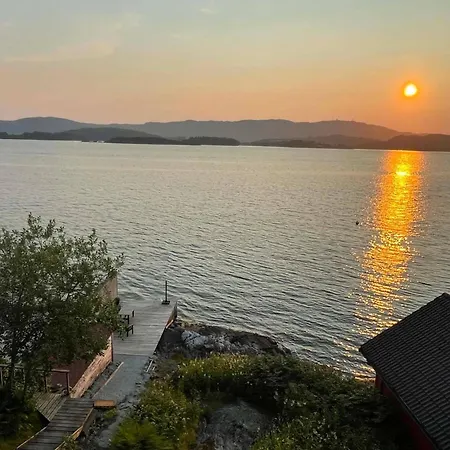 Sea House With Private Dock Near Flesland *